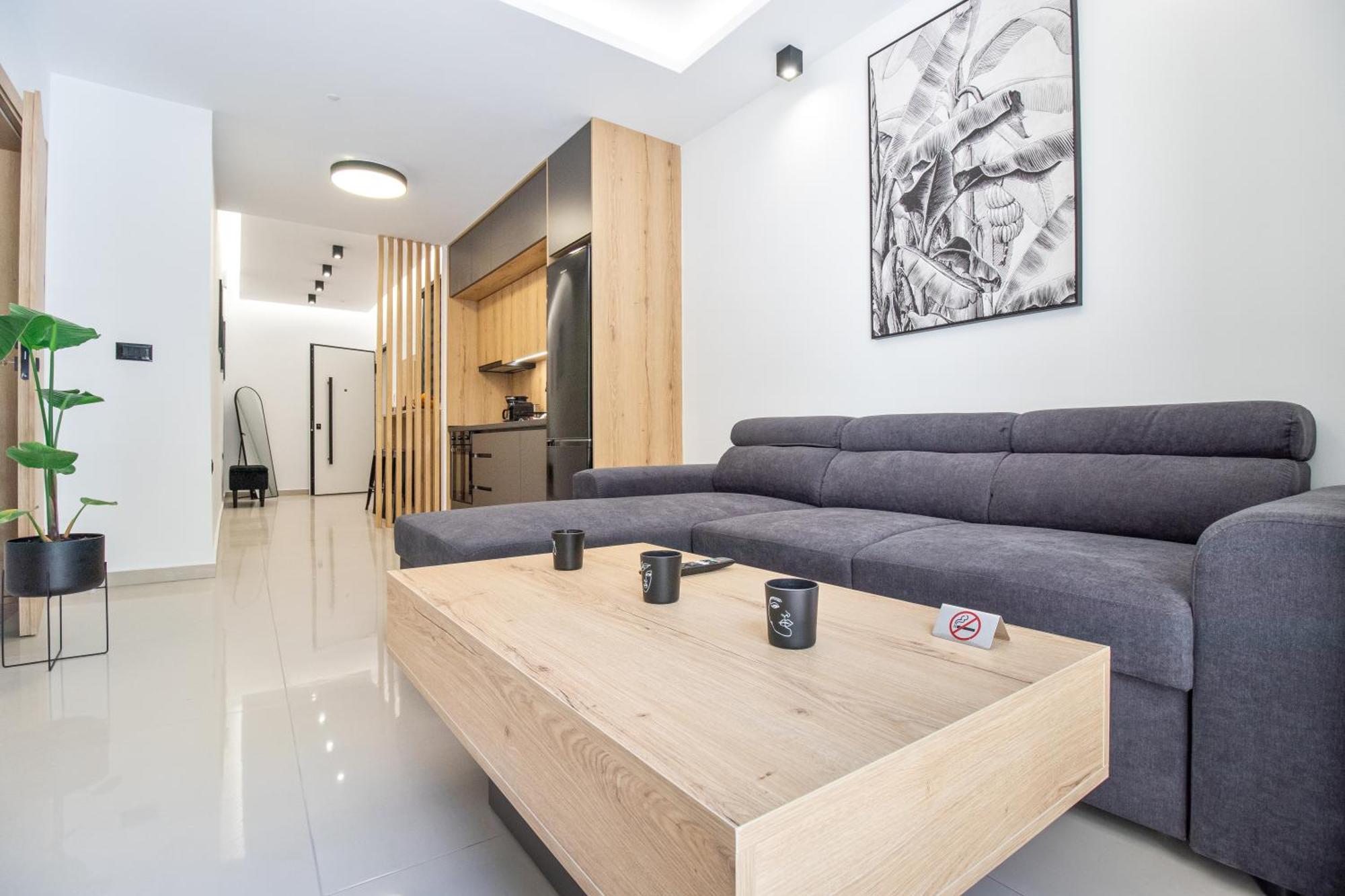 New Luxury Apartment Near Center With Garden View Bendevis Exterior photo