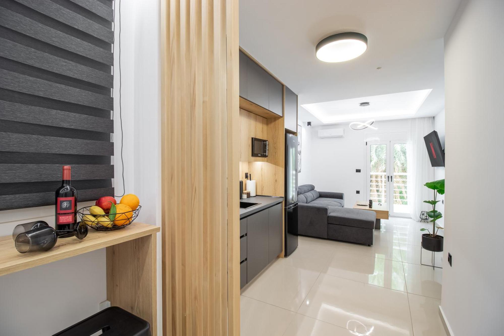 New Luxury Apartment Near Center With Garden View Bendevis Exterior photo